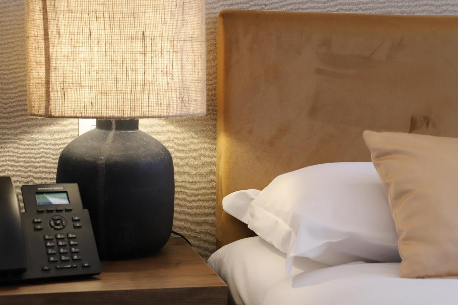 Outside Boutique Hotel فوجيا المظهر الخارجي الصورة