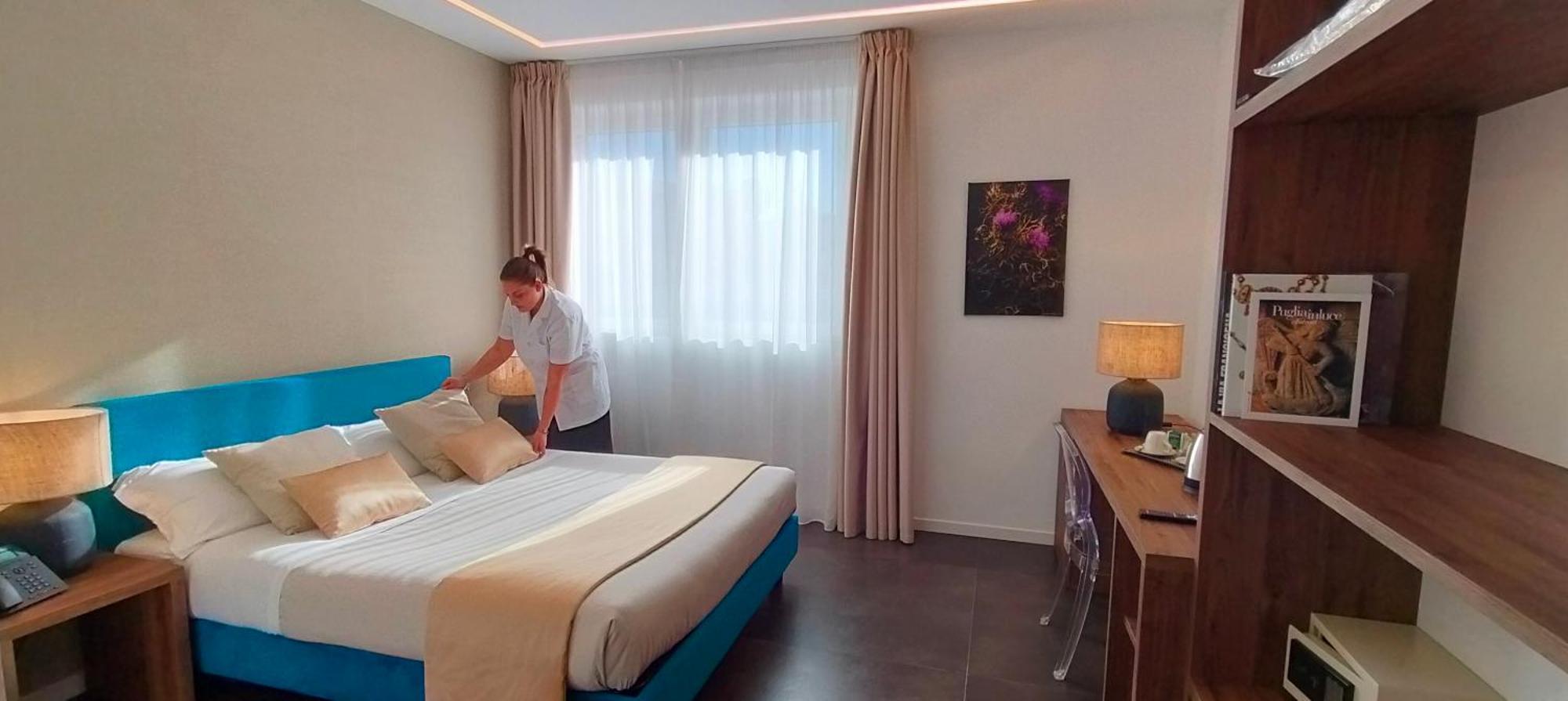 Outside Boutique Hotel فوجيا المظهر الخارجي الصورة