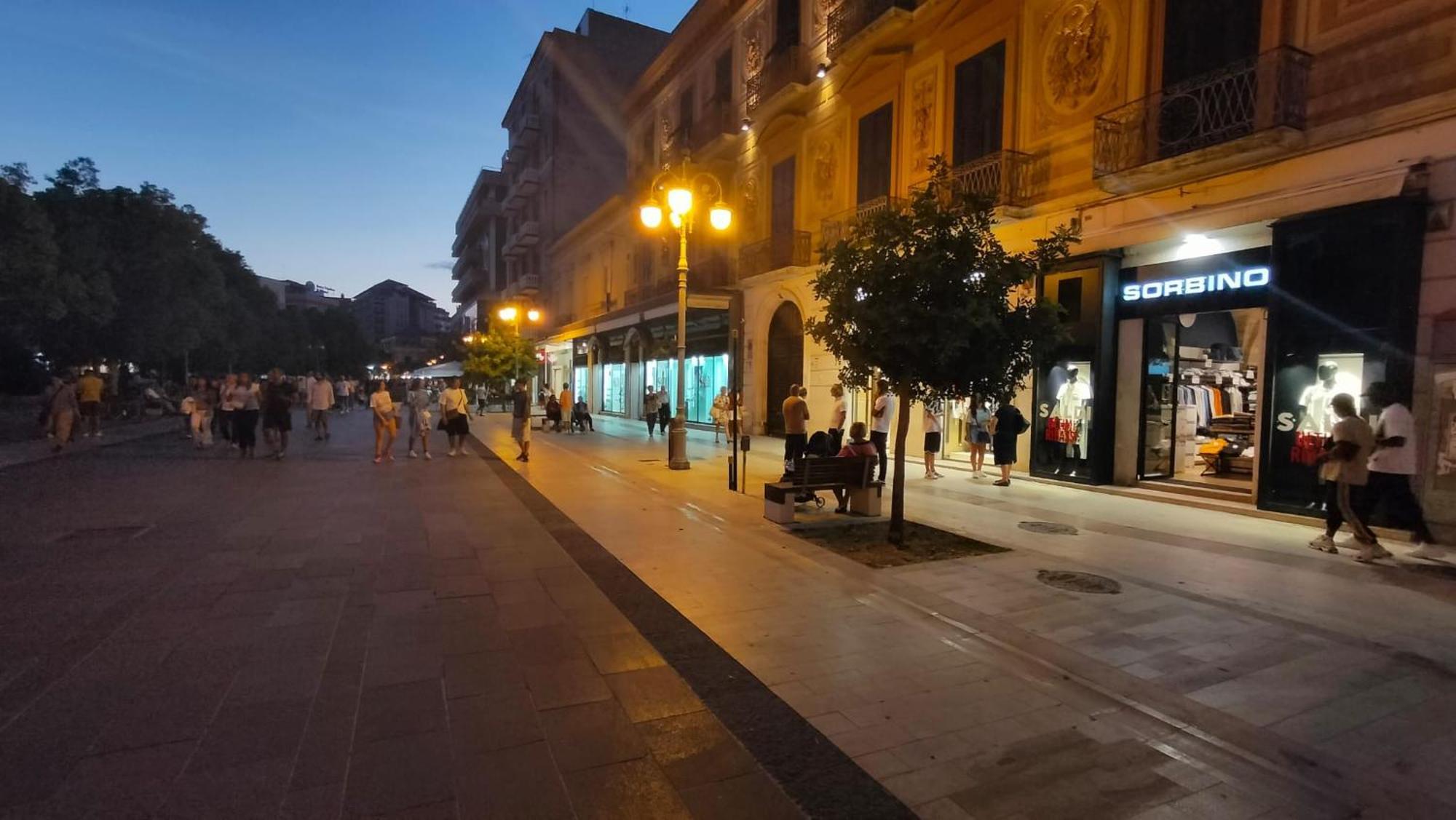 Outside Boutique Hotel فوجيا المظهر الخارجي الصورة