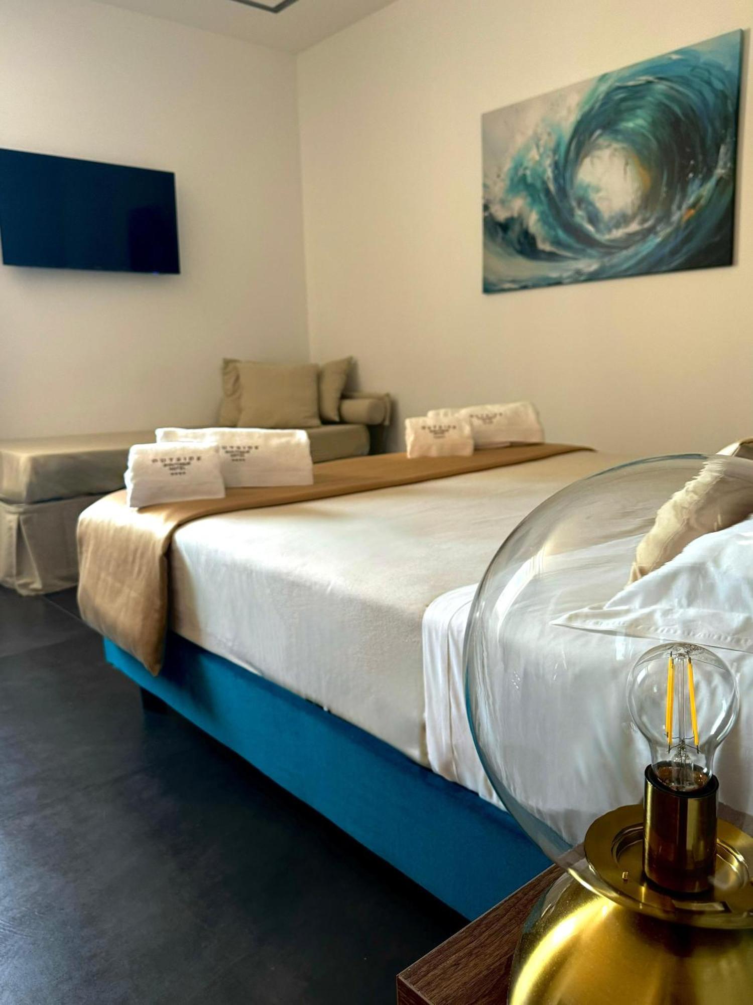 Outside Boutique Hotel فوجيا المظهر الخارجي الصورة